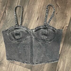 No Boundaries Textured Top